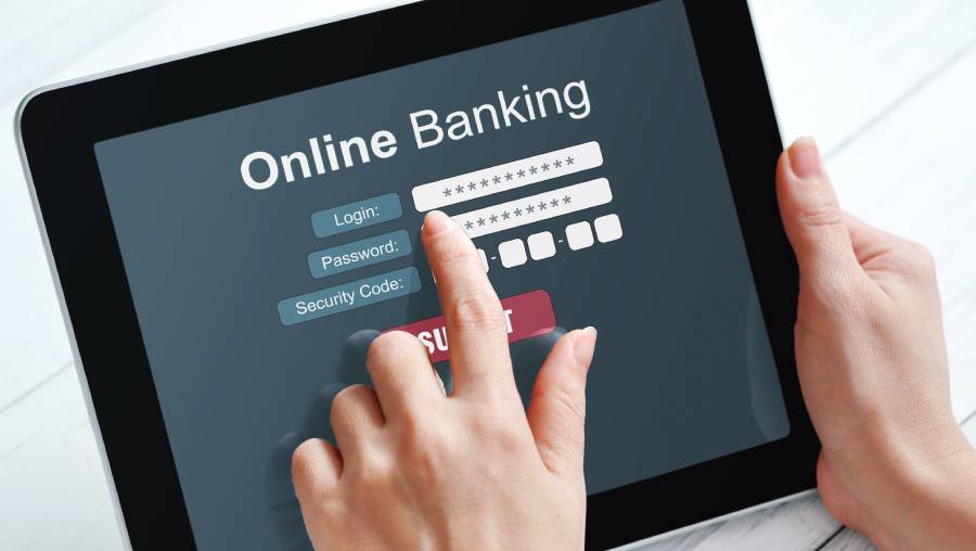 traditional or online bank